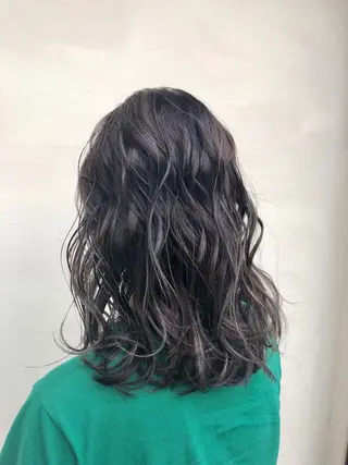 ミディアム カラー LODAT横浜 by little【ロダットヨコハマ バイリトル】所属・TO RUのヘアスタイル