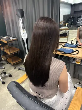 ロング ルティア新宿縮毛 🐚山入端巧のヘアスタイル