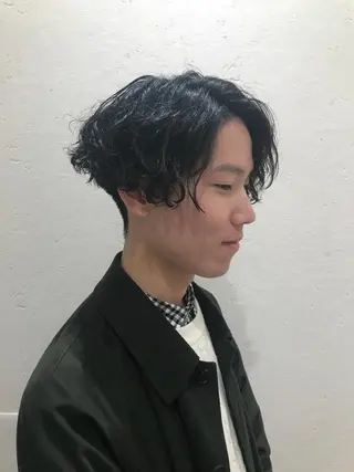 ショート パーマ メンズ Vir by browのヘアスタイル