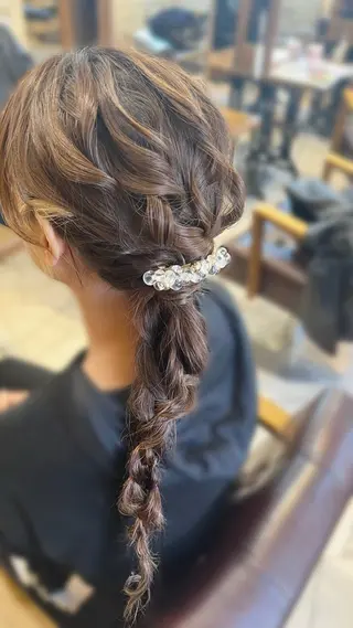 ヘアアレンジ 栗林 萌々のヘアスタイル