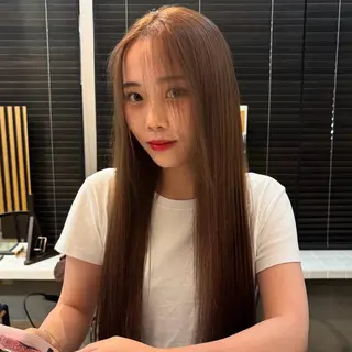 ロング カラー テテコケット所属・佐川 寧音のヘアスタイル