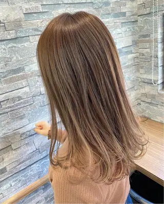 ロング カラー 蟹江 聡太✨レイヤーカットのヘアスタイル