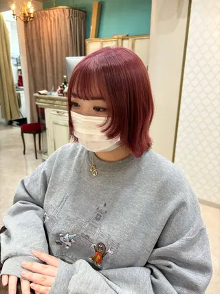 ショート イシザワ ユミのヘアスタイル