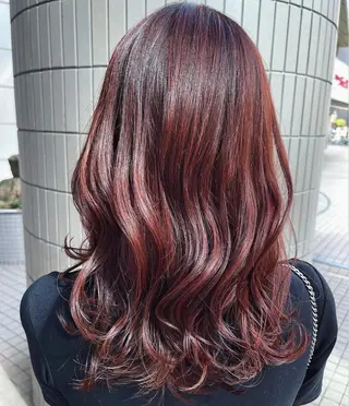 セミロング カラー Zina天王寺 CHIAKIのヘアスタイル