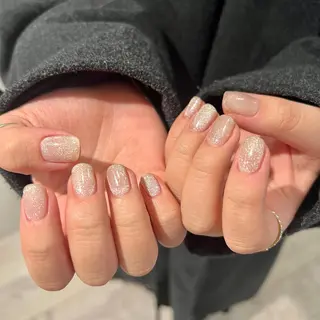 ネイル REHTOF |朝7時Open☀️のネイルデザイン