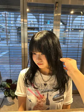 ロング Luccica PARIS所属・佐川 舞斗のヘアスタイル