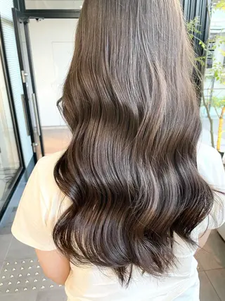 ロング カラー マエダ リョウのヘアスタイル