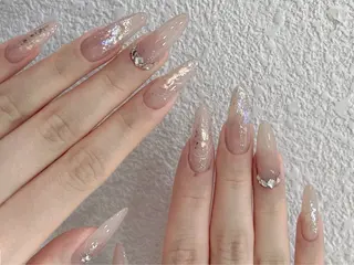 ネイル TOUTOU所属・TOUTOU. Yuriのネイルデザイン