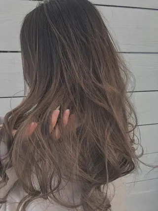 ロング カラー umi所属・NAKAGAWA YUICHIのヘアスタイル