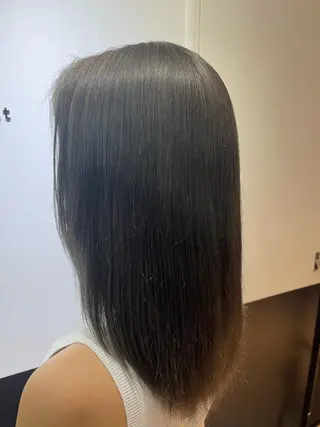 ミディアム カラー One By The Ect所属・ショート/脱白髪染め ☆宇﨑悠実のヘアスタイル