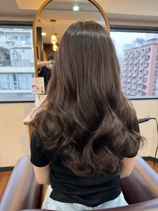 セミロング カラー パーマ SALOWIN吉祥寺suite店所属・似合わせレイヤー 🇰🇷荒木洋文のヘアスタイル