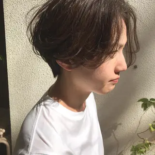 ショート カラー ヘアアレンジ マツエク・マツパ NUU所属・滝島 真帆のヘアスタイル