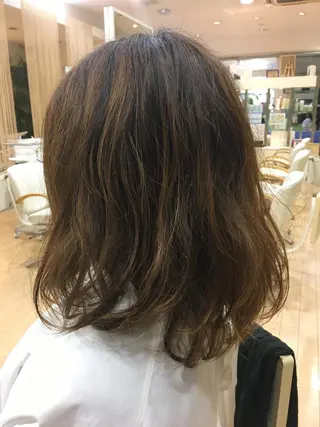 ミディアム パーマ 美容しょうへいの店  西長岡所属・斎藤 舞香のヘアスタイル