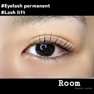 マツエク・マツパ Room beautysalon所属・Room   〔 YUI 〕のマツエク・マツパデザイン