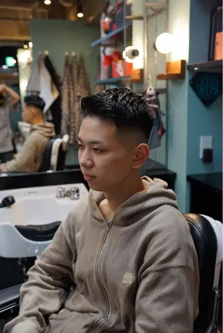 ショート TIGHT SWAG BARBERWORKS三軒茶屋所属・TIGHTSWAG ジュネのヘアスタイル