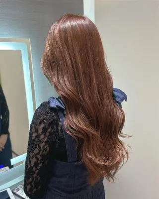 ロング 大人美人:髪質改善 ✂︎YUGOのヘアスタイル