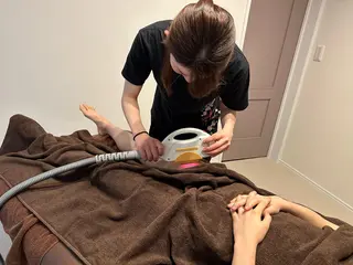 ローザエメ Reiaのエステ・リラクイメージ