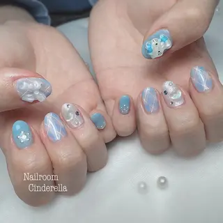 ネイル Nailroom. Cinderellaのネイルデザイン