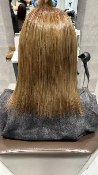 カラー Grow by NYNY 久野 結生のヘアスタイル