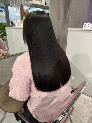 ロング ekukawa所属・山﨑 真里菜のヘアスタイル