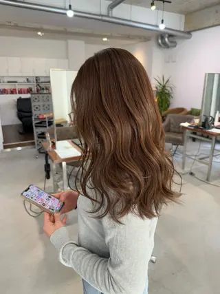 ロング カラー カイリ /レイヤーカットのヘアスタイル