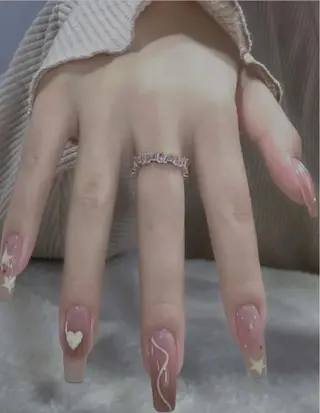 ネイル 🤩 Yuliaユリアのネイルデザイン