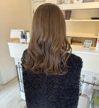 セミロング カラー Hanon hair＆relaxation所属・🌿‬Hanon 藤井よし乃🌿‬のヘアスタイル