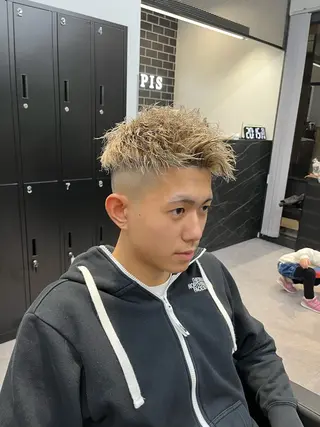 ショート カラー パーマ ヘアアレンジ メンズ men'slapis YUTOのヘアスタイル