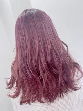 ロング カラー 塩崎 明菜のヘアスタイル