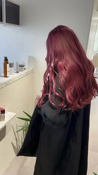 カラー 【モデル様募集中】 ior MOMOKAのヘアスタイル