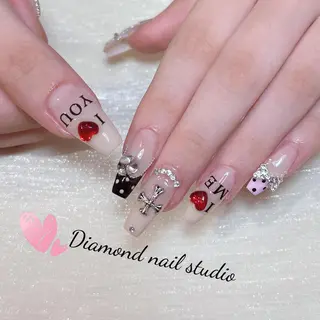 ネイル Diamond ✨のネイルデザイン