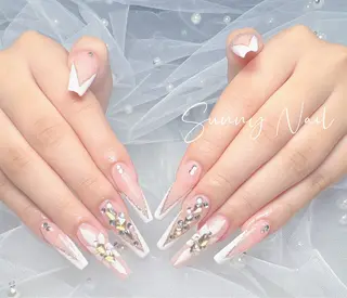 ネイル Sunnyサニー所属・桝井 春奈のネイルデザイン