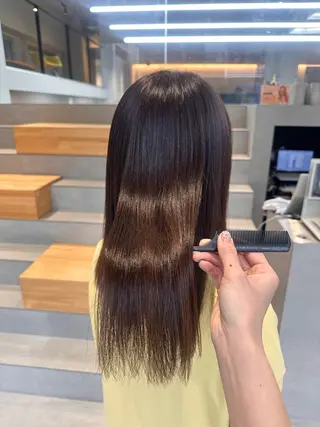 セミロング カラー 染谷 遥花のヘアスタイル