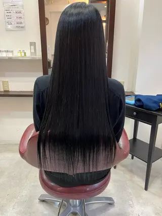 ロング 吉岡 なみのヘアスタイル