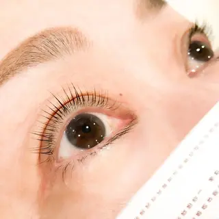 マツエク・マツパ レイフィールド北名古屋所属・レイフィールド 服部のマツエク・マツパデザイン