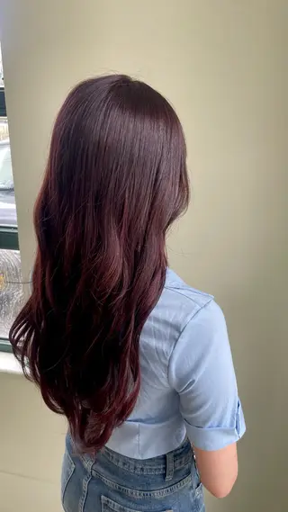 カラー 奥村 悠菜のヘアスタイル