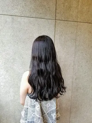 ロング La fith hair 池袋店所属・🔴赤み消し/ 艶カラー落合 優🔴のヘアスタイル