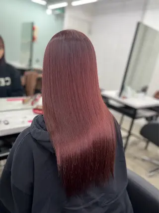 ロング TACE新宿所属・おさない りくのヘアスタイル