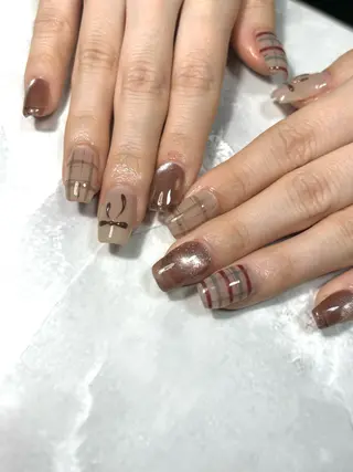 ネイル Allybell🫧 Ayakaのネイルデザイン