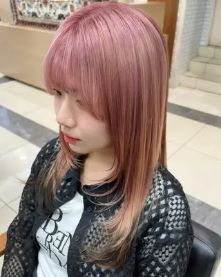 カラー ミユウ🌼ブリーチ / ダブルカラーのヘアスタイル