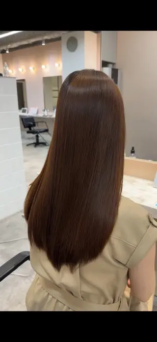 ロング ガレリアエレガンテ　サカエテン所属・田中俊　縮毛矯正 髪質改善のヘアスタイル