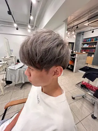 カラー メンズ メンズカットグラデー ションカラー/ケイゴのヘアスタイル