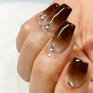 ネイル Laki nailのネイルデザイン