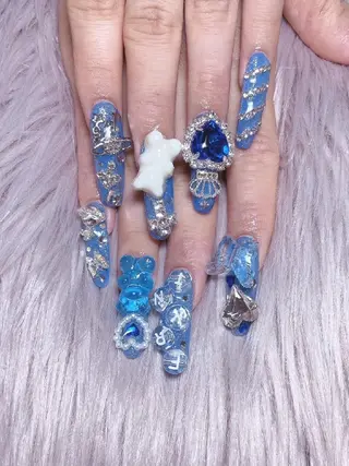 ネイル 稲垣 江梨花のネイルデザイン