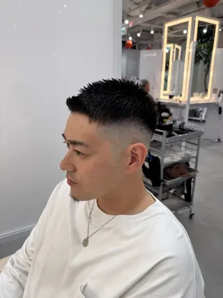 ショート R/🤎 パーマ＆ブリーチ🔥のヘアスタイル