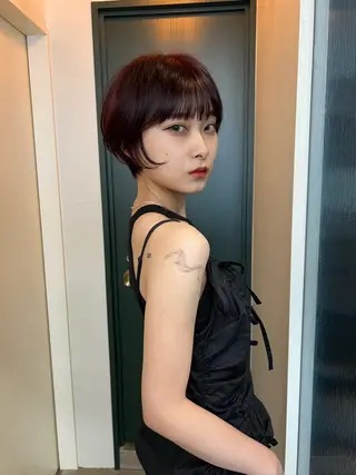 ショート カラー ハイトーンカラー/ さらさのヘアスタイル