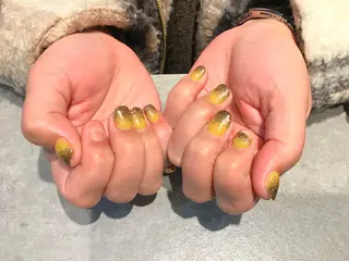 ネイル Nest 岩崎のネイルデザイン