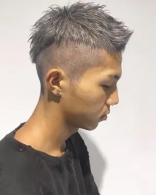 ショート カラー 【痛くないブリーチ】 野村友大のヘアスタイル