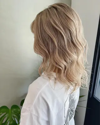 ミディアム ハイトーンカラー RYUのヘアスタイル