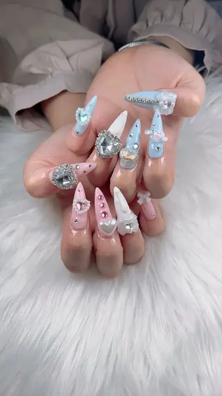 ネイル Nail Salon L'arc所属・💊大阪/心斎橋 moni🧠のネイルデザイン